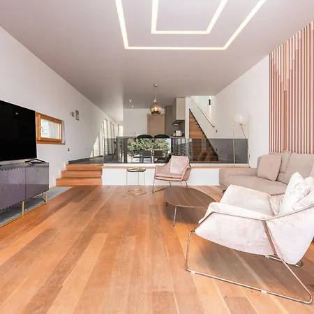 فيلة Olea Zadarvillas بيتريتْشاني