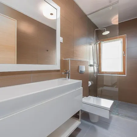Olea Zadarvillas فيلة