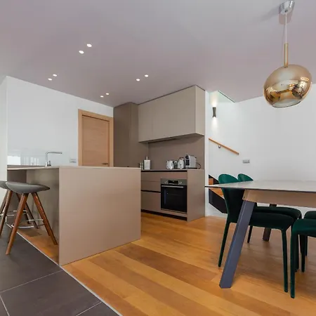 فيلة Olea Zadarvillas