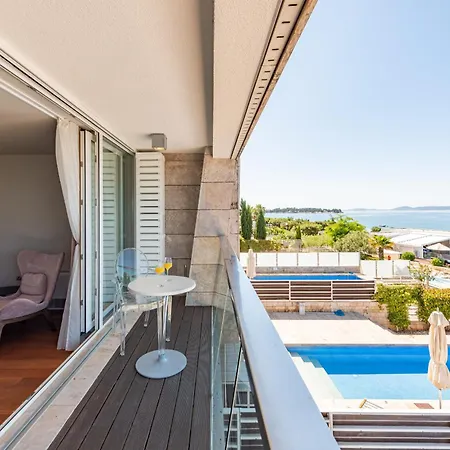 Olea Zadarvillas